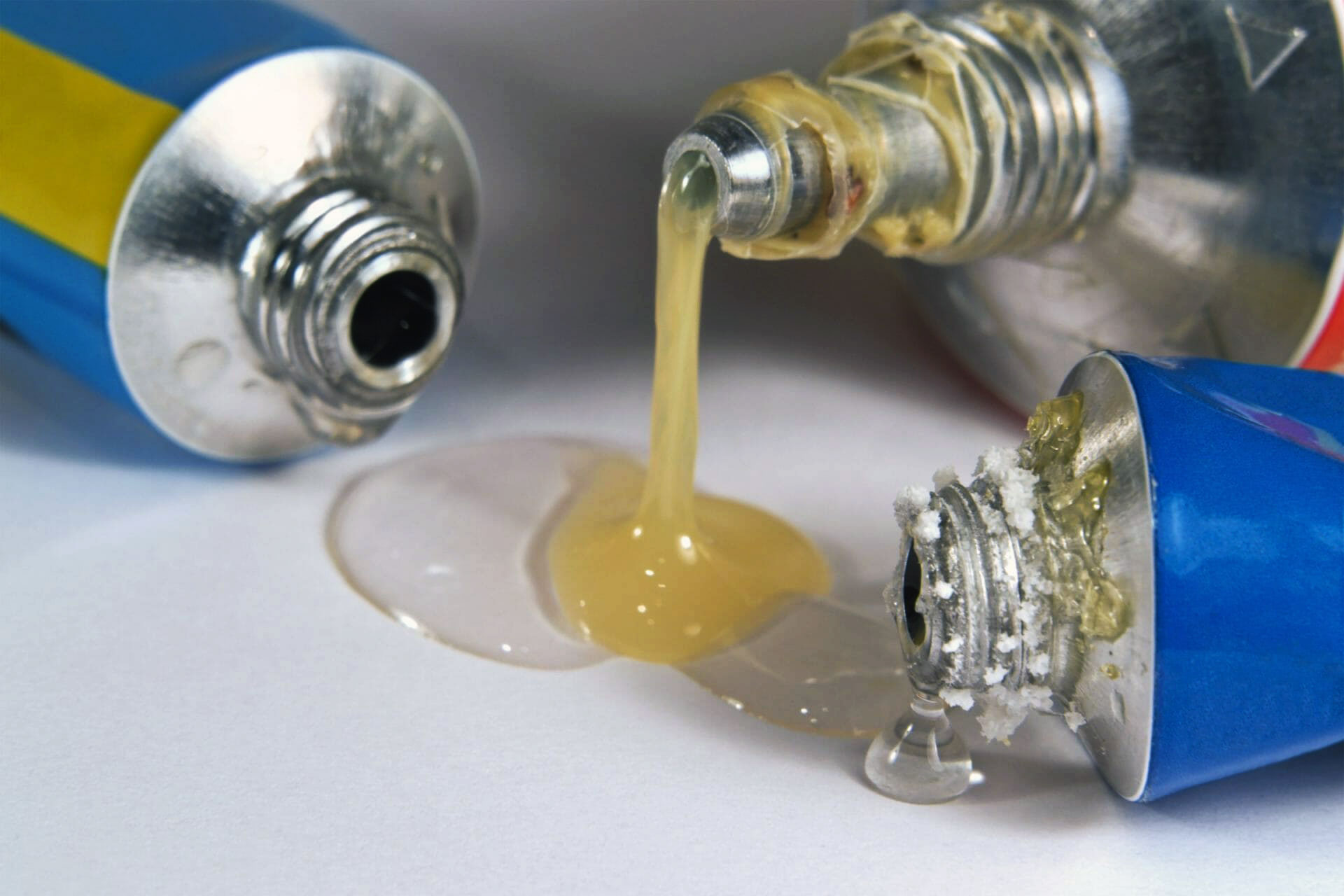 چسب صنعتی